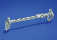 Armaturenbrettträger mit Anbauteilen