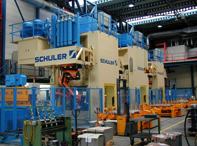 Hydraulic press line Fle-X-Bowl for the manufacture of stainless bowls for kitchen sinks
