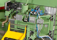 Strip infeed on the WE2-420
